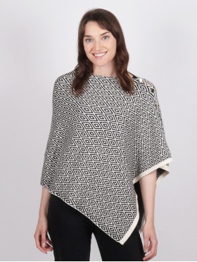 Diamond Pattern Button Shawl